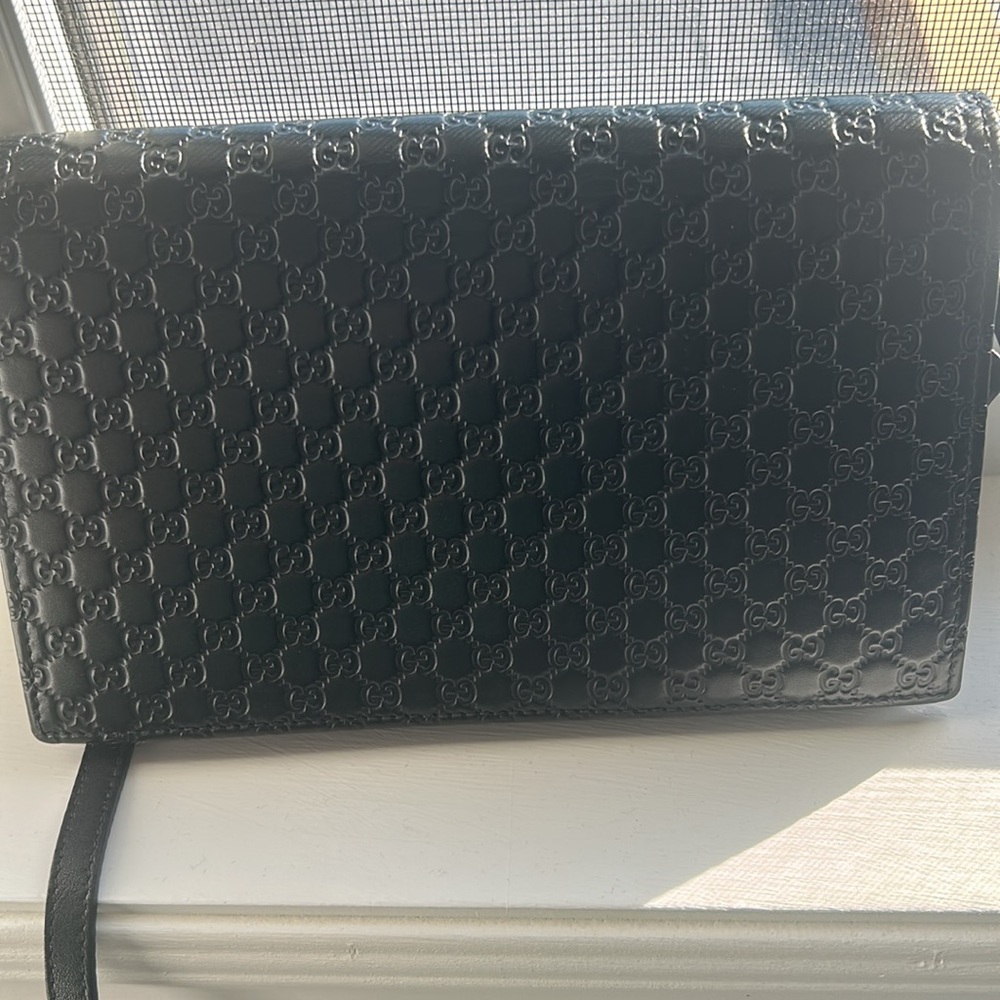 Gucci Black Crossbody Wallet - Picture 7 of 8